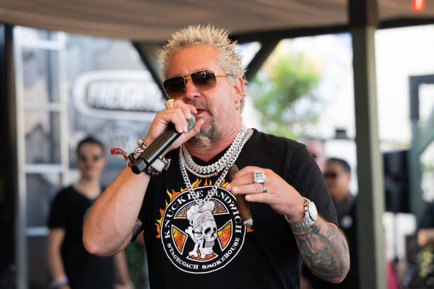 photo-Guy Fieri 2024