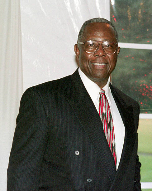 photo-Hank Aaron 2001