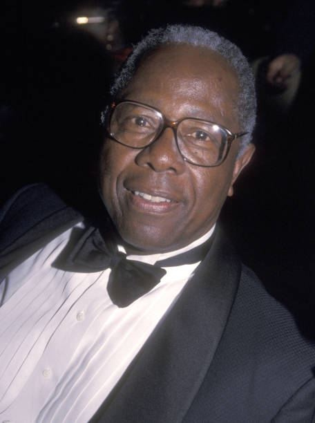 photo-Hank Aaron 2000