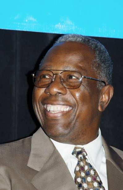 photo-Hank Aaron 2001