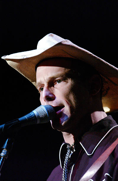 photo-Hank Williams III 2002