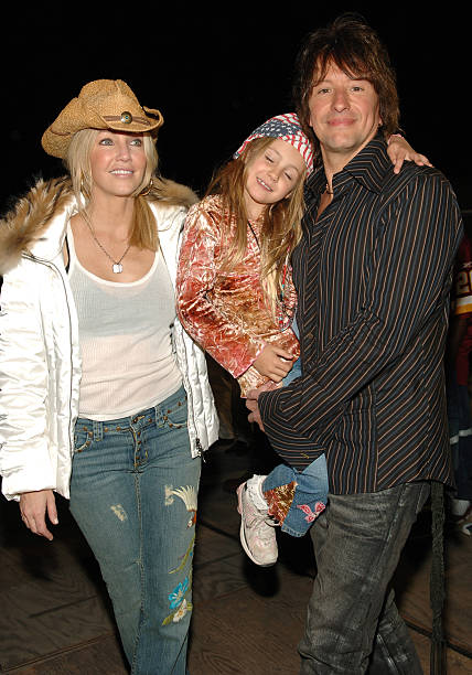 photo-Heather Locklear 2005