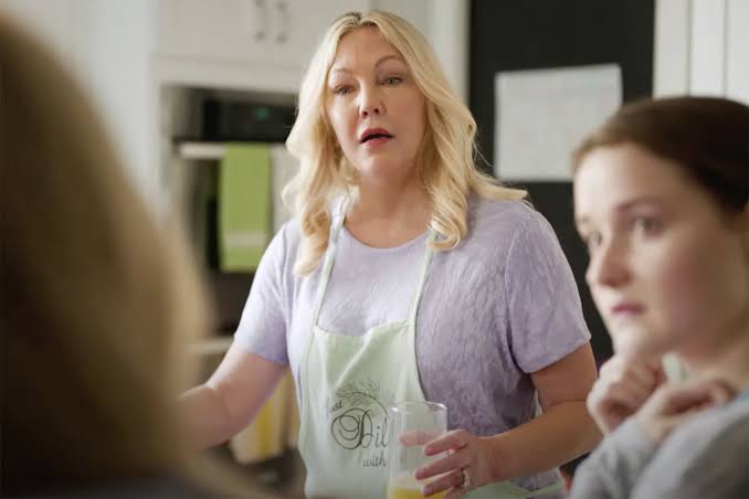 photo-Heather Locklear 2022