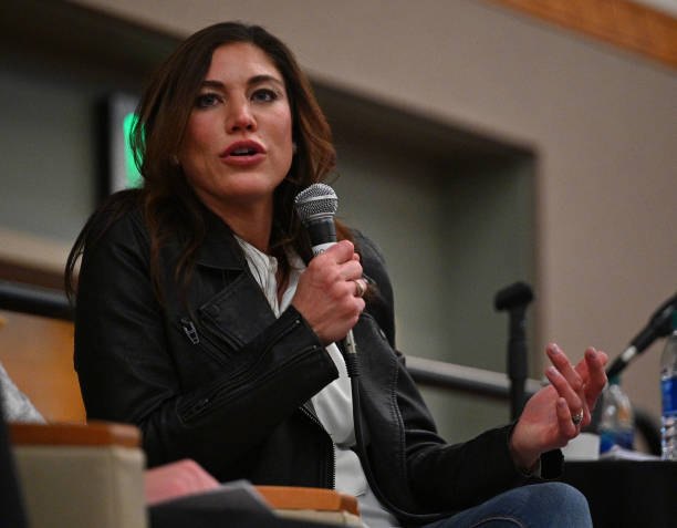 photo-Hope Solo 2020