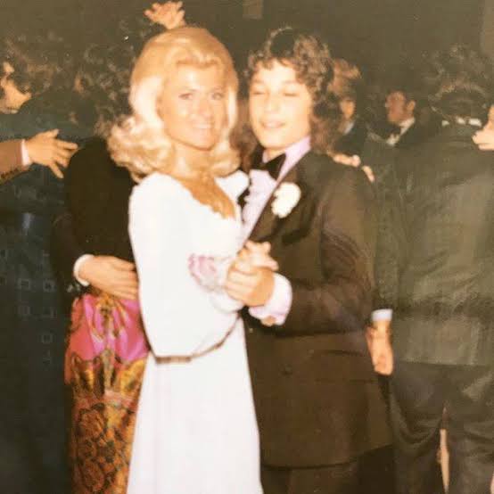 photo-Howie Mandel 1971