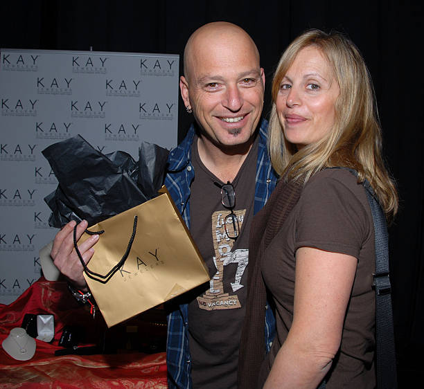 photo-Howie Mandel 2006