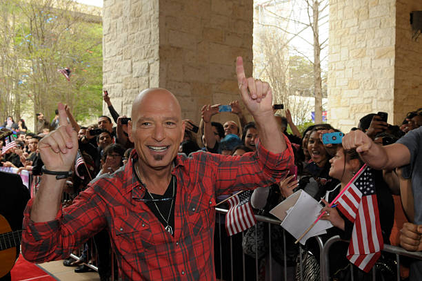 photo-Howie Mandel 2013