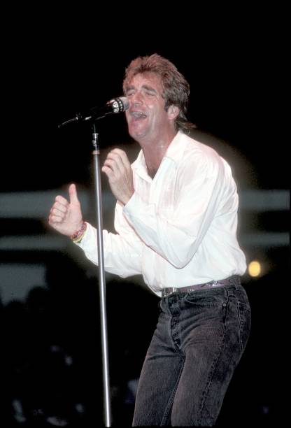 photo-Huey Lewis 1992