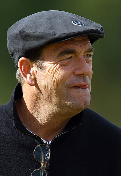 photo-Huey Lewis 2011