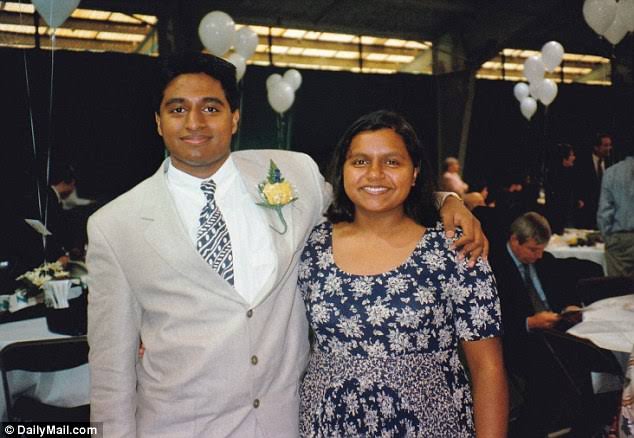 photo-Mindy Kaling 1995