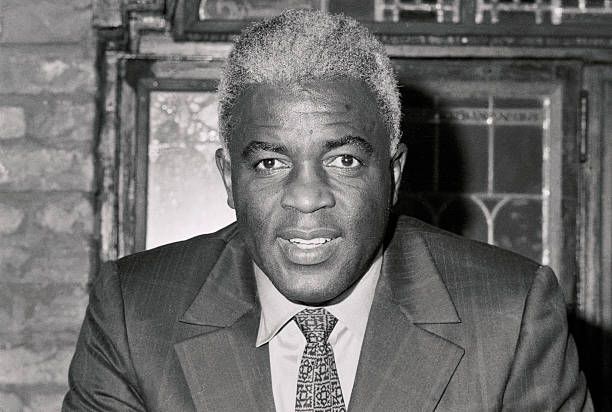 photo-Jackie Robinson 1971