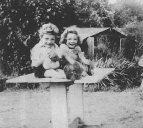 photo-Jacqueline Bisset 1950