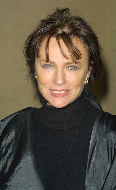 photo-Jacqueline Bisset 2002