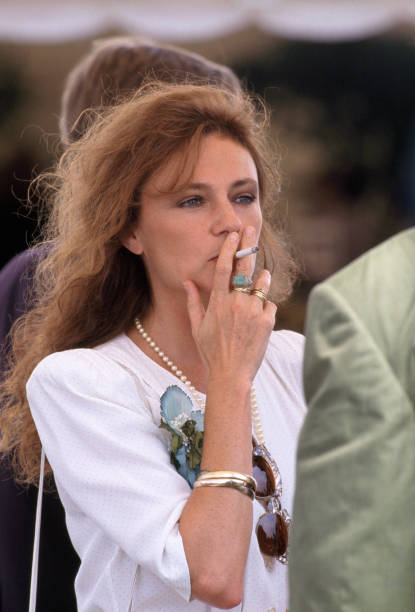 photo-Jacqueline Bisset 1991