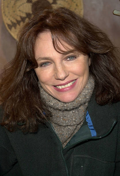 photo-Jacqueline Bisset 2001