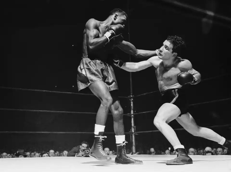 photo-Jake LaMotta 1946