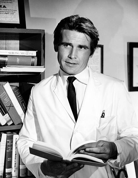 photo-James Brolin 1969