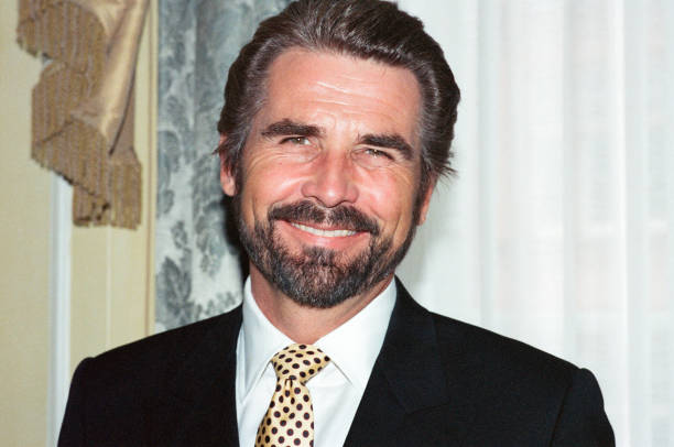 photo-James Brolin 1988