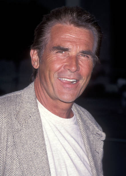 photo-James Brolin 1996