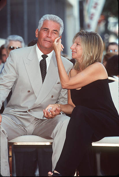 photo-James Brolin 1998