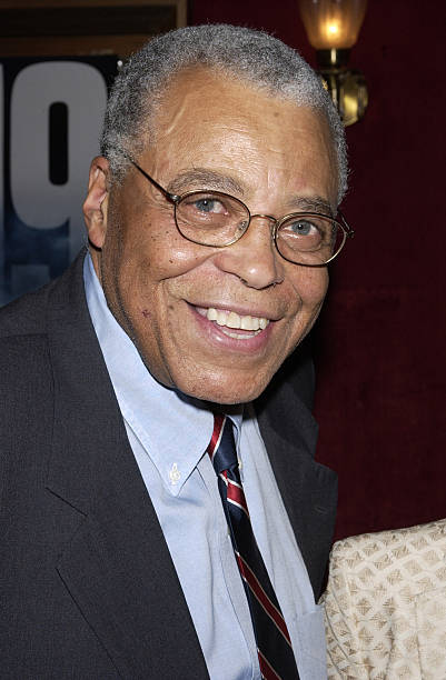 photo-James Earl Jones 2002