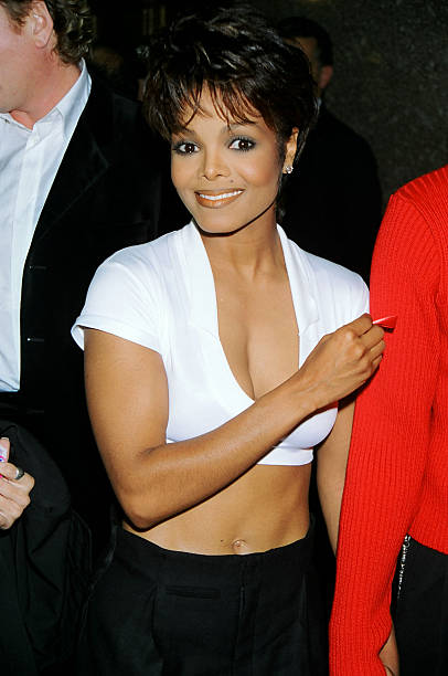 photo-Janet Jackson 1995