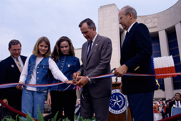 photo-Jenna Bush Hager 1995