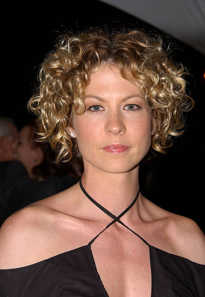 photo-Jenna Elfman 2002