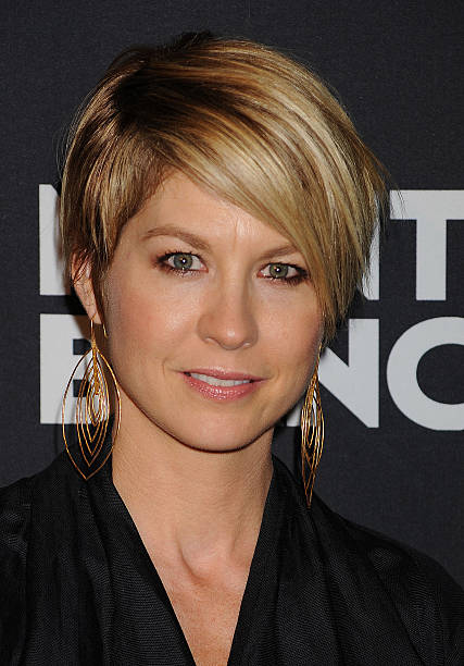 photo-Jenna Elfman 2011