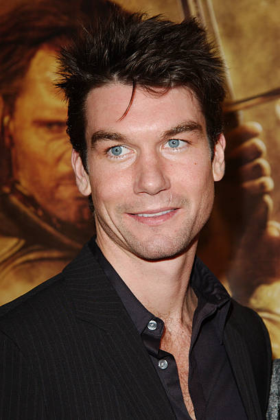 photo-Jerry O'Connell 2003