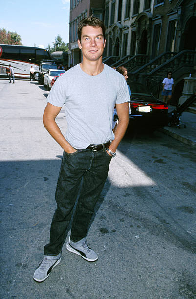 photo-Jerry O'Connell 2000