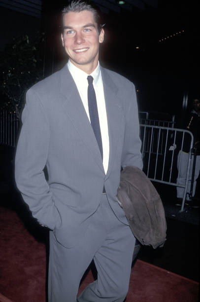 photo-Jerry O'Connell 1996