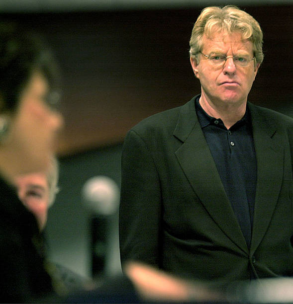 photo-Jerry Springer 2002