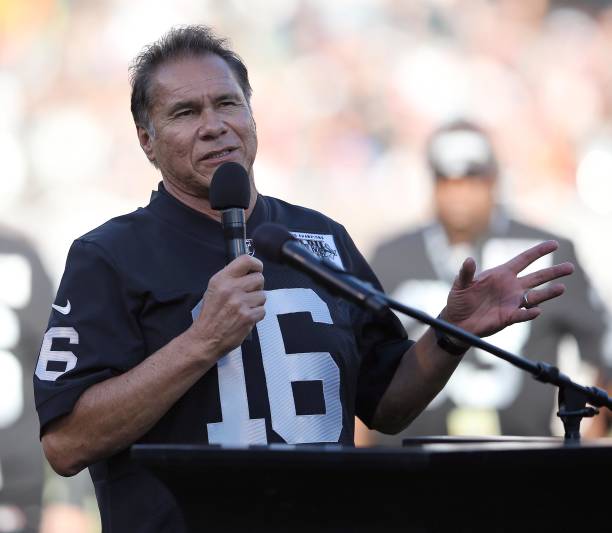 photo-Jim Plunkett 2014