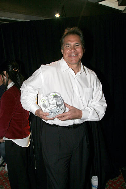 photo-Jim Plunkett 2006