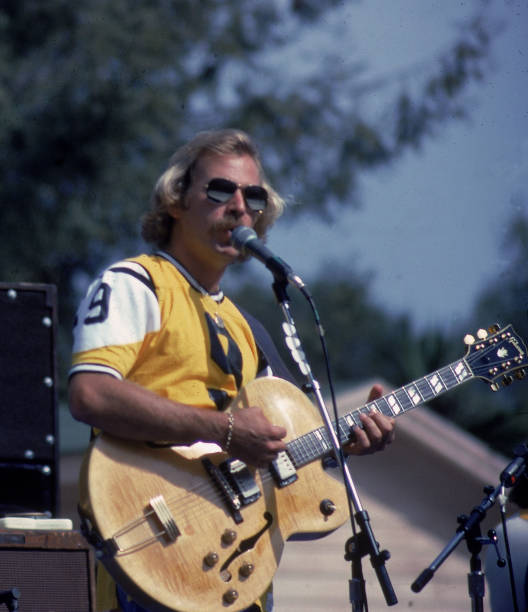 photo-Jimmy Buffett 1977