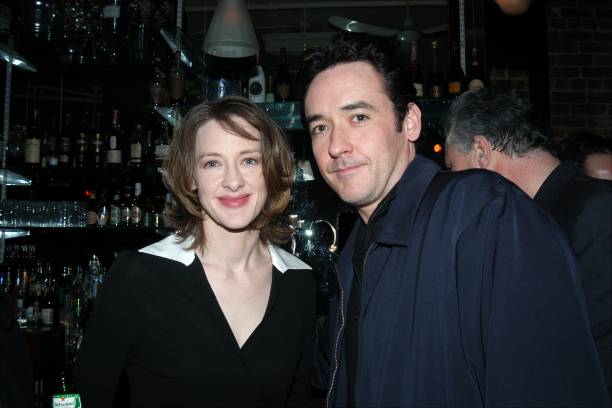 photo-Joan Cusack 2002