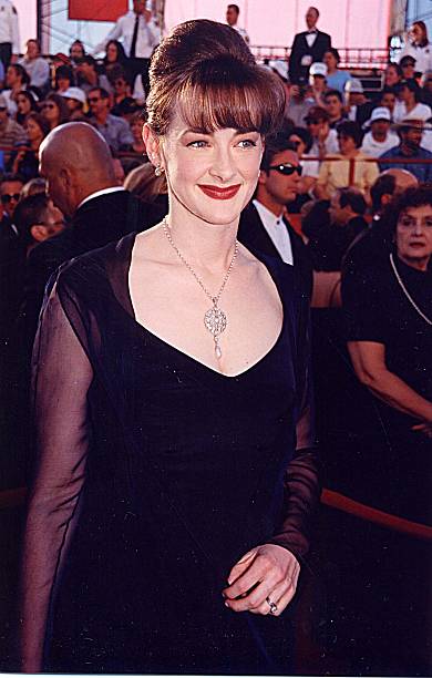 photo-Joan Cusack 1998