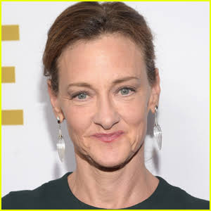 photo-Joan Cusack 2022