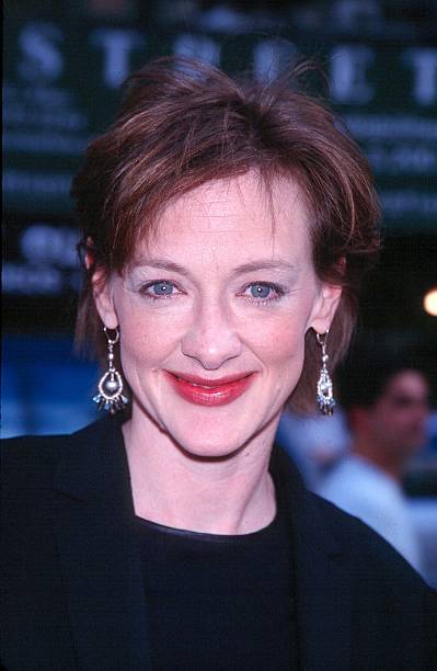 photo-Joan Cusack 2001