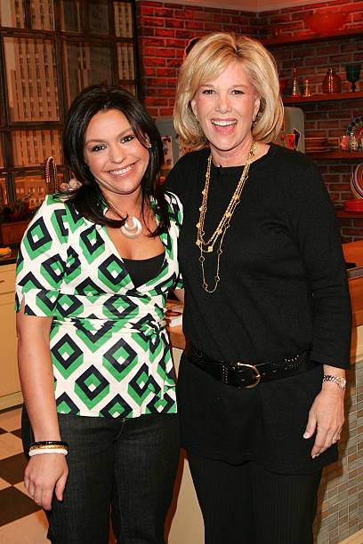photo-Joan Lunden 2007