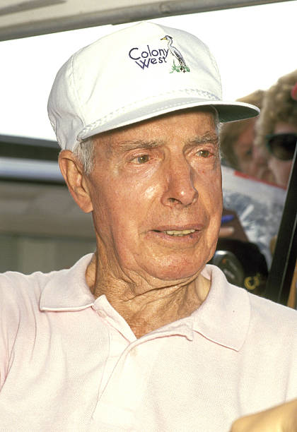 photo-Joe DiMaggio 1994