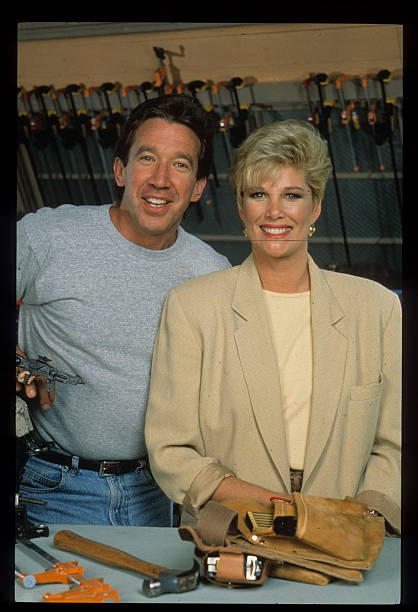 photo-Joan Lunden 1998