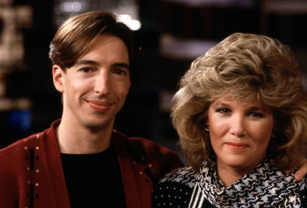 photo-Joan Lunden 1987