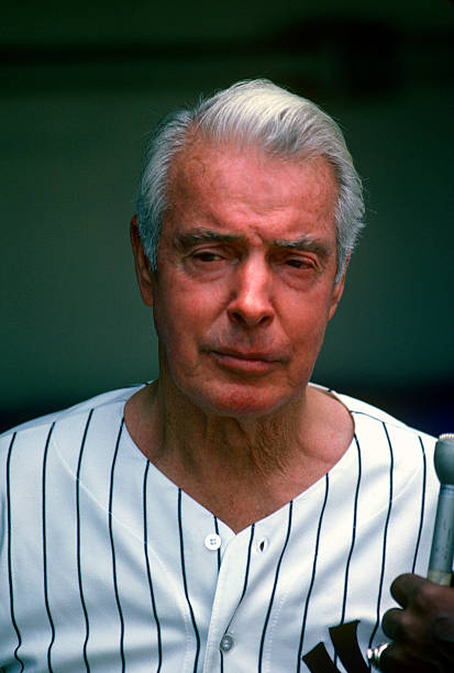 photo-Joe DiMaggio 1982