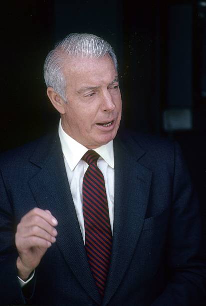 photo-Joe DiMaggio 1985