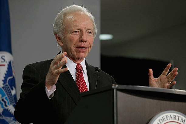 photo-Joe Lieberman 2012