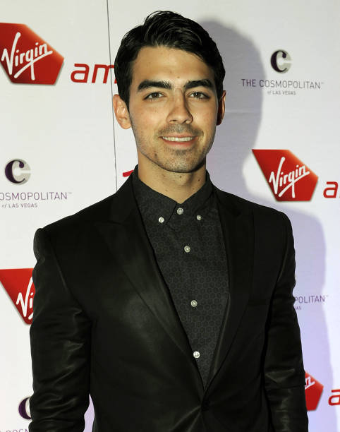 photo-Joe Jonas 2013