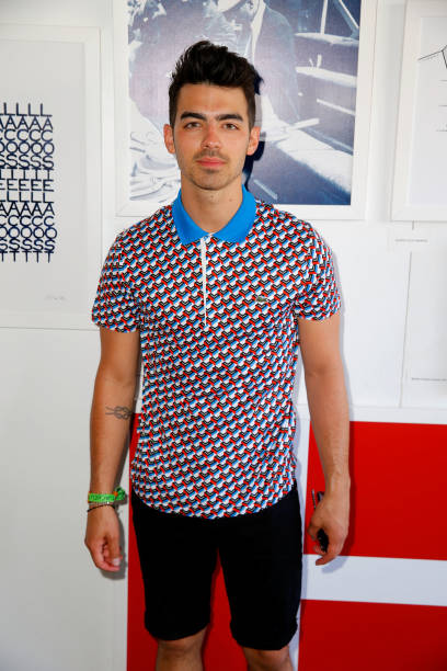 photo-Joe Jonas 2014