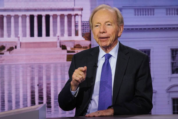 photo-Joe Lieberman 2019